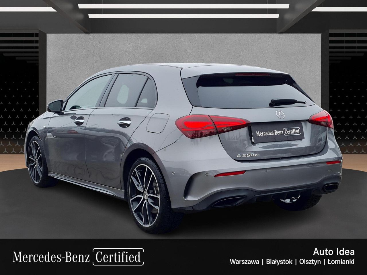 Zdjęcie pojazdu 6 / 9