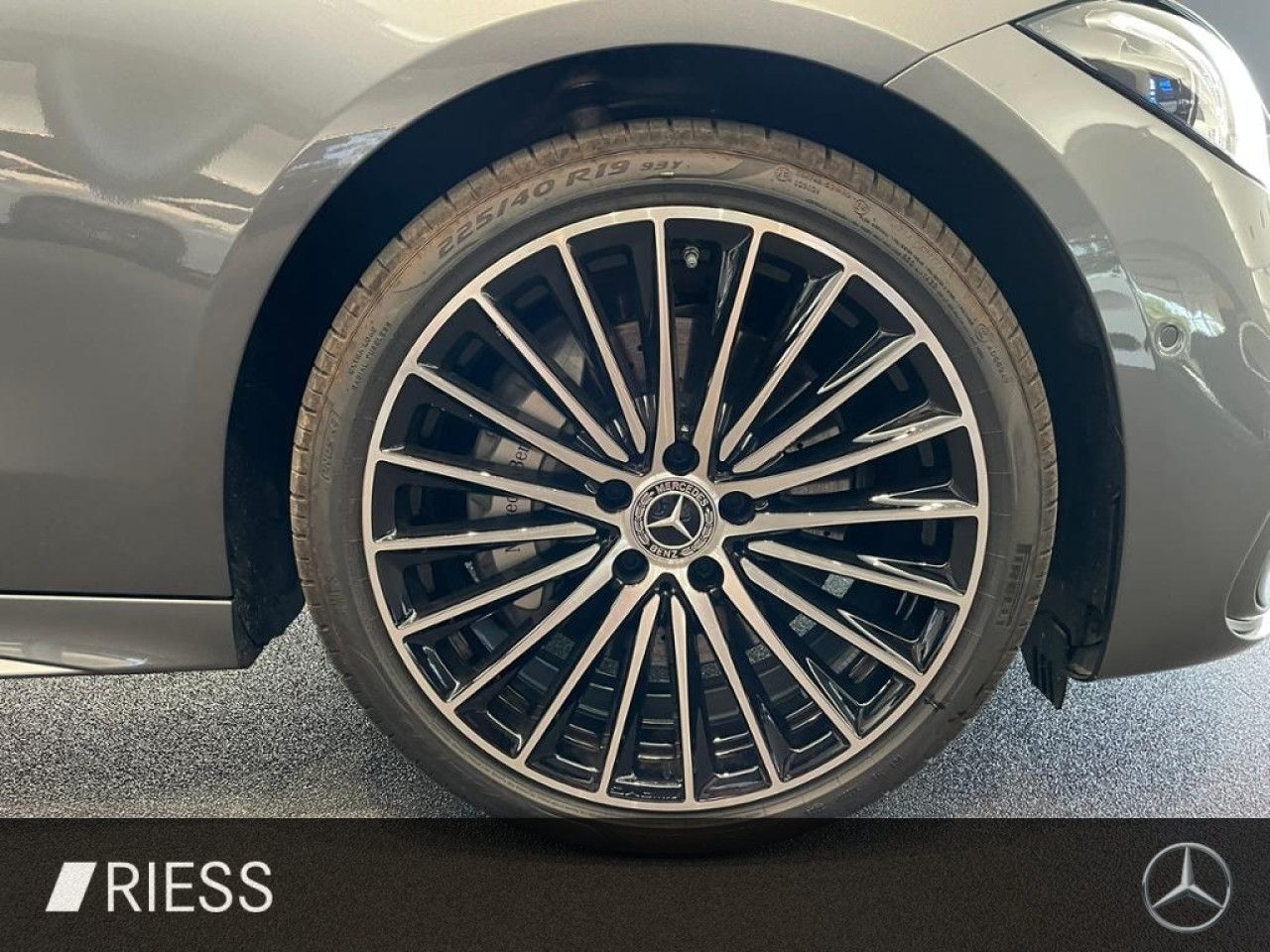 Mercedes-Benz C-Klasse – Bild 9
