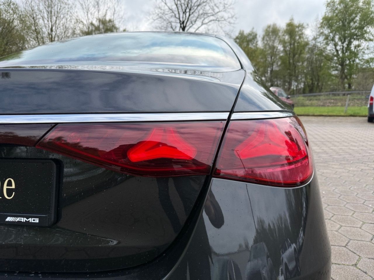 Mercedes-Benz E-Klasse – Bild 9