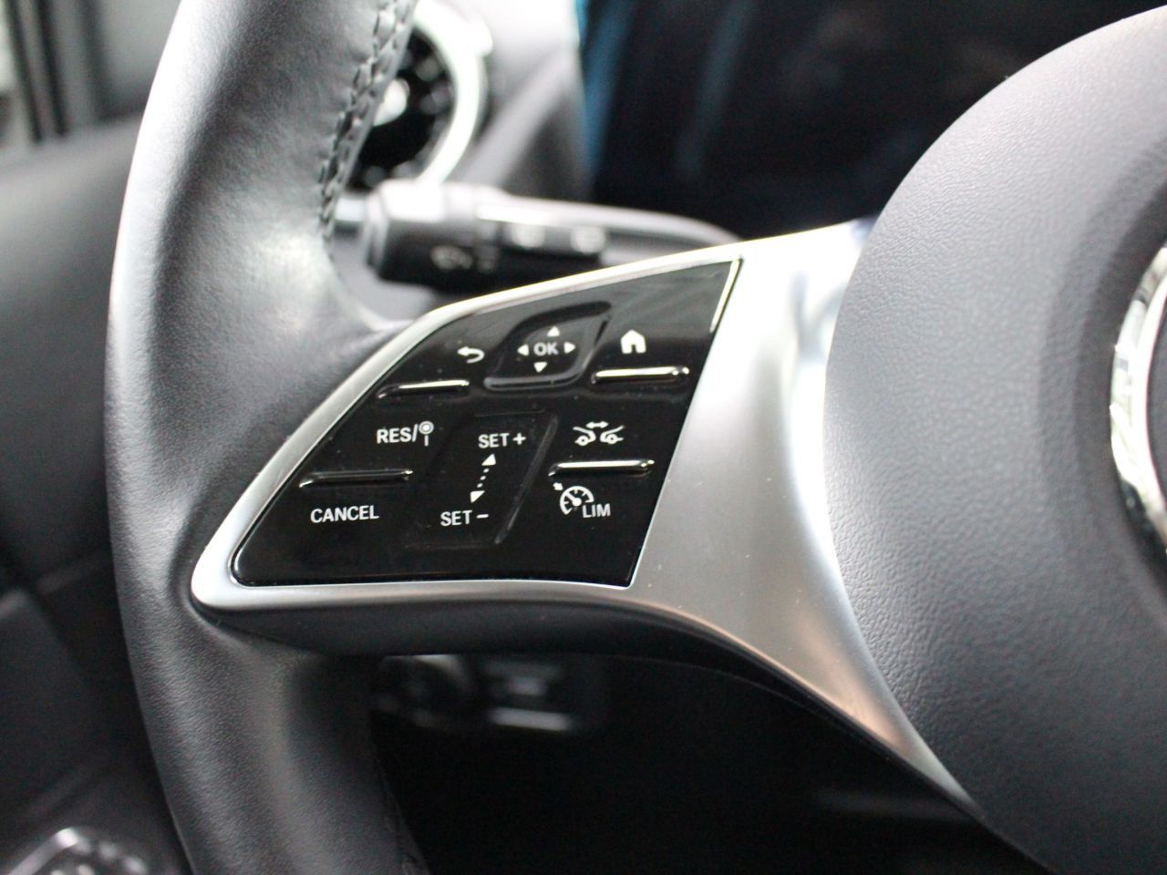 Fahrzeugbild 12 / 19