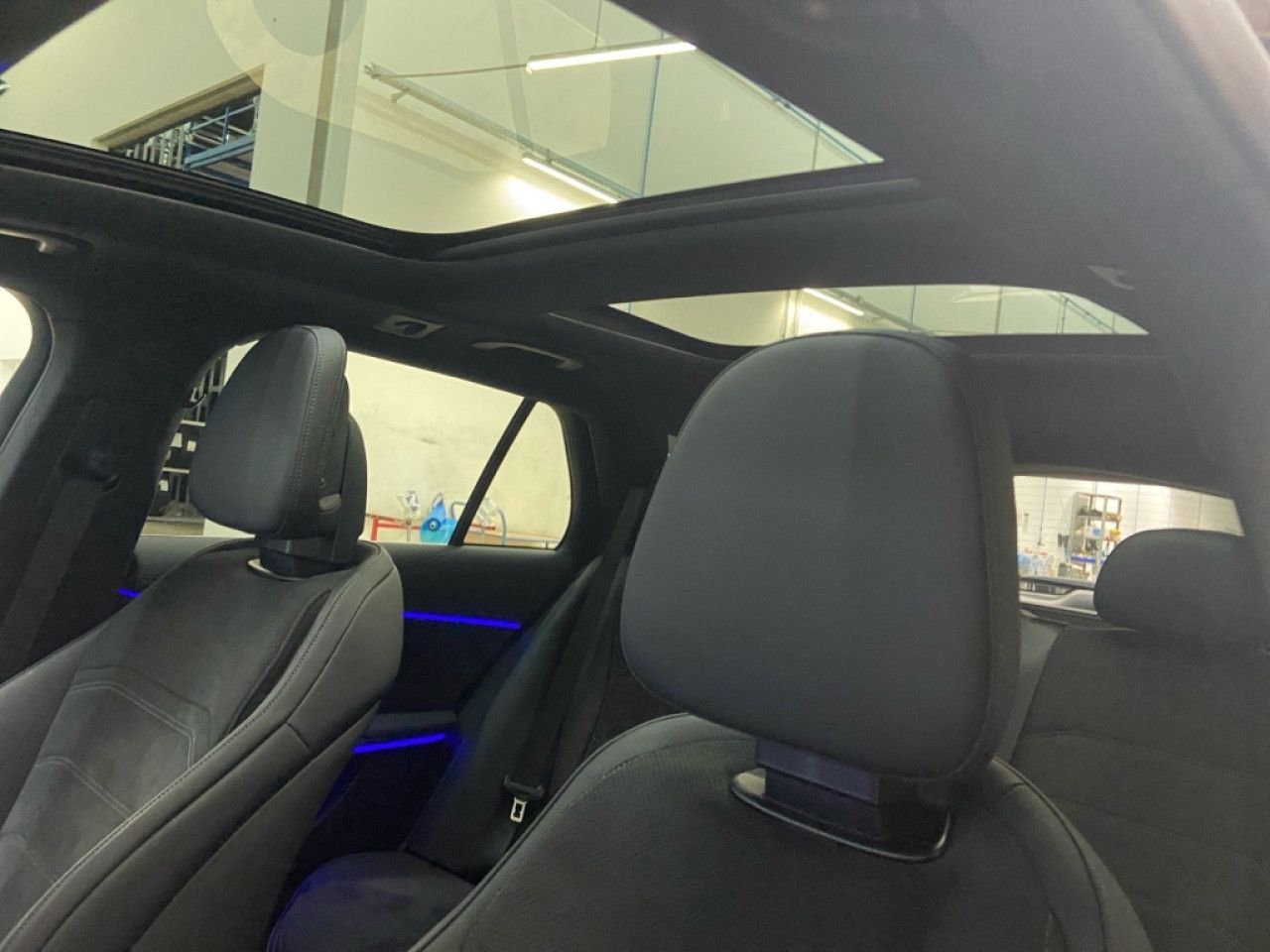 Mercedes-Benz E-Klasse – Bild 15