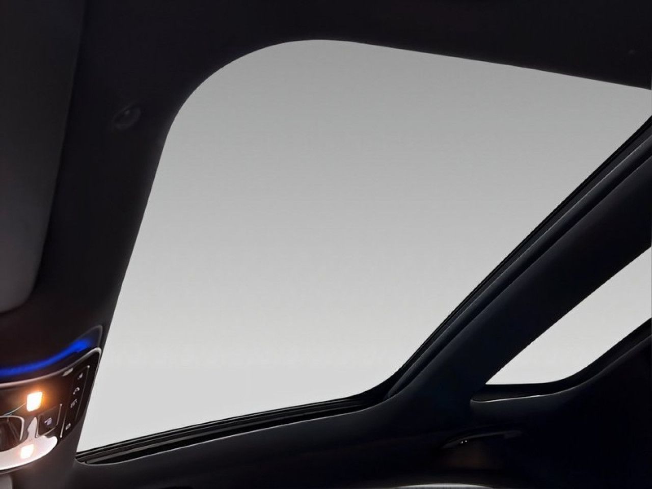 Mercedes-Benz E-Klasse – Bild 13
