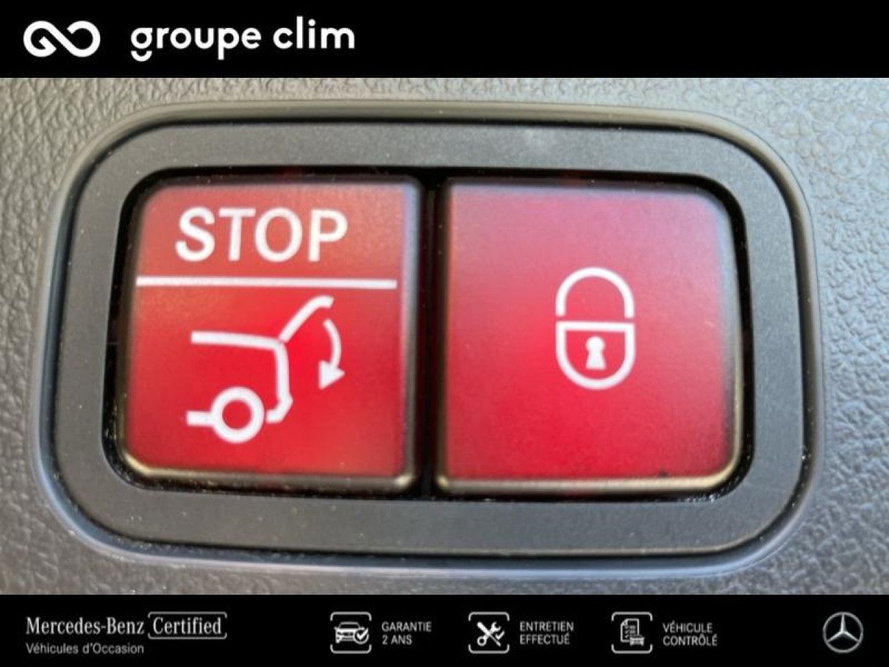 Photo du v&eacute;hicule 13 / 18