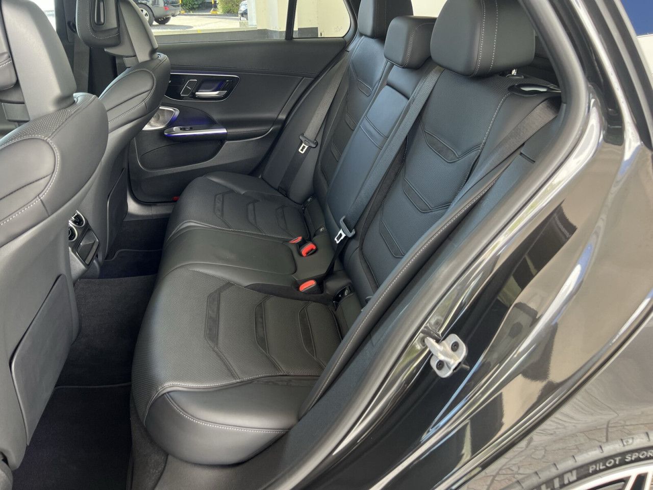 Mercedes-Benz C-Klasse – Bild 18