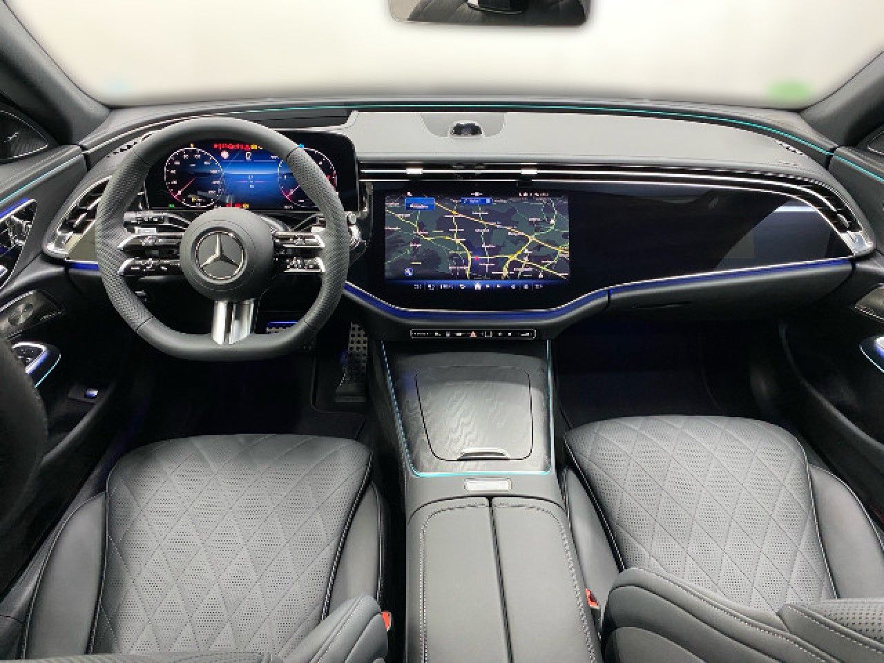 Mercedes-Benz E-Klasse – Bild 10