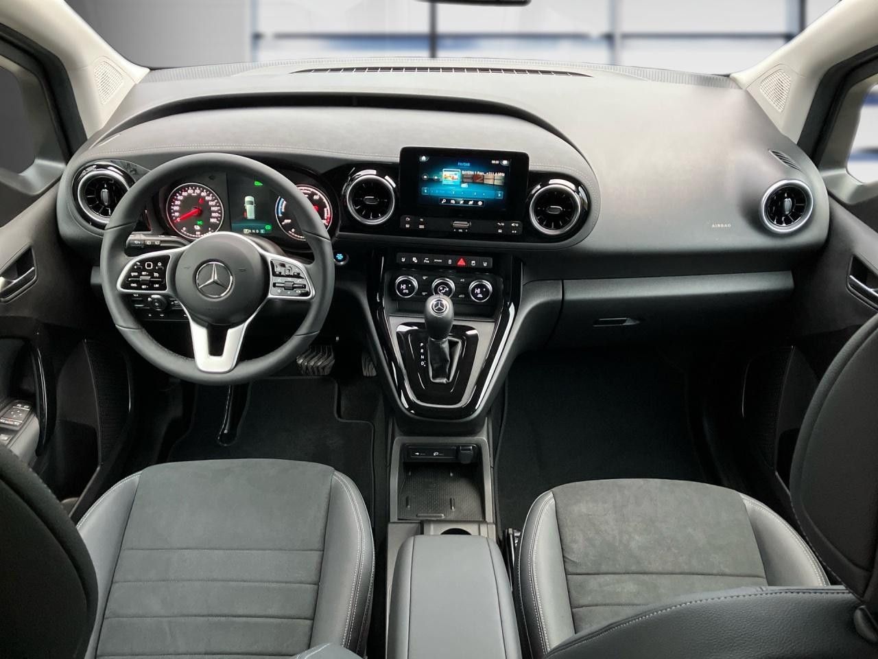 Mercedes-Benz EQT – Bild 6