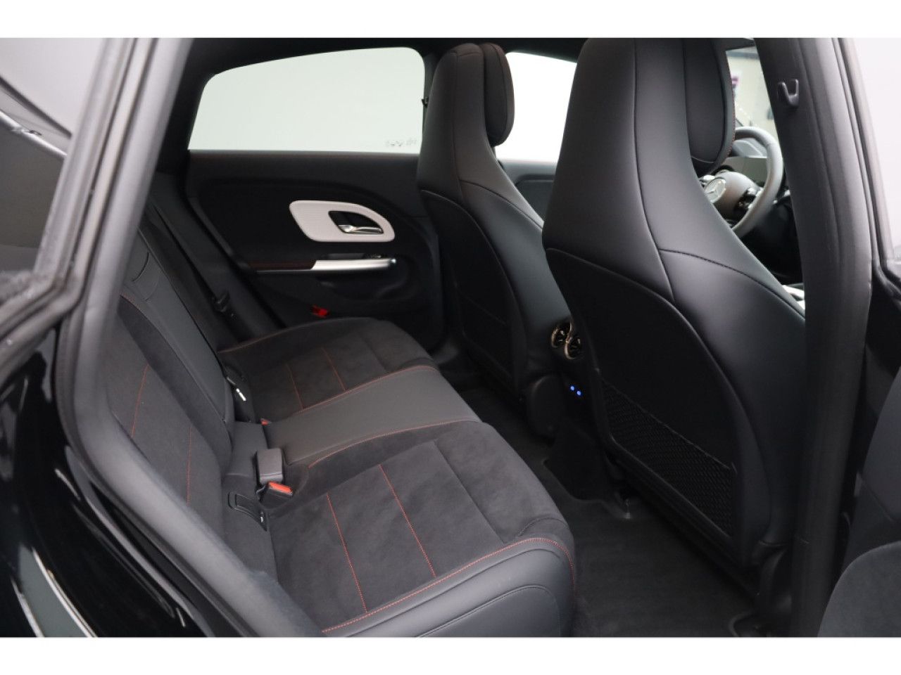 Fahrzeugbild 23 / 28