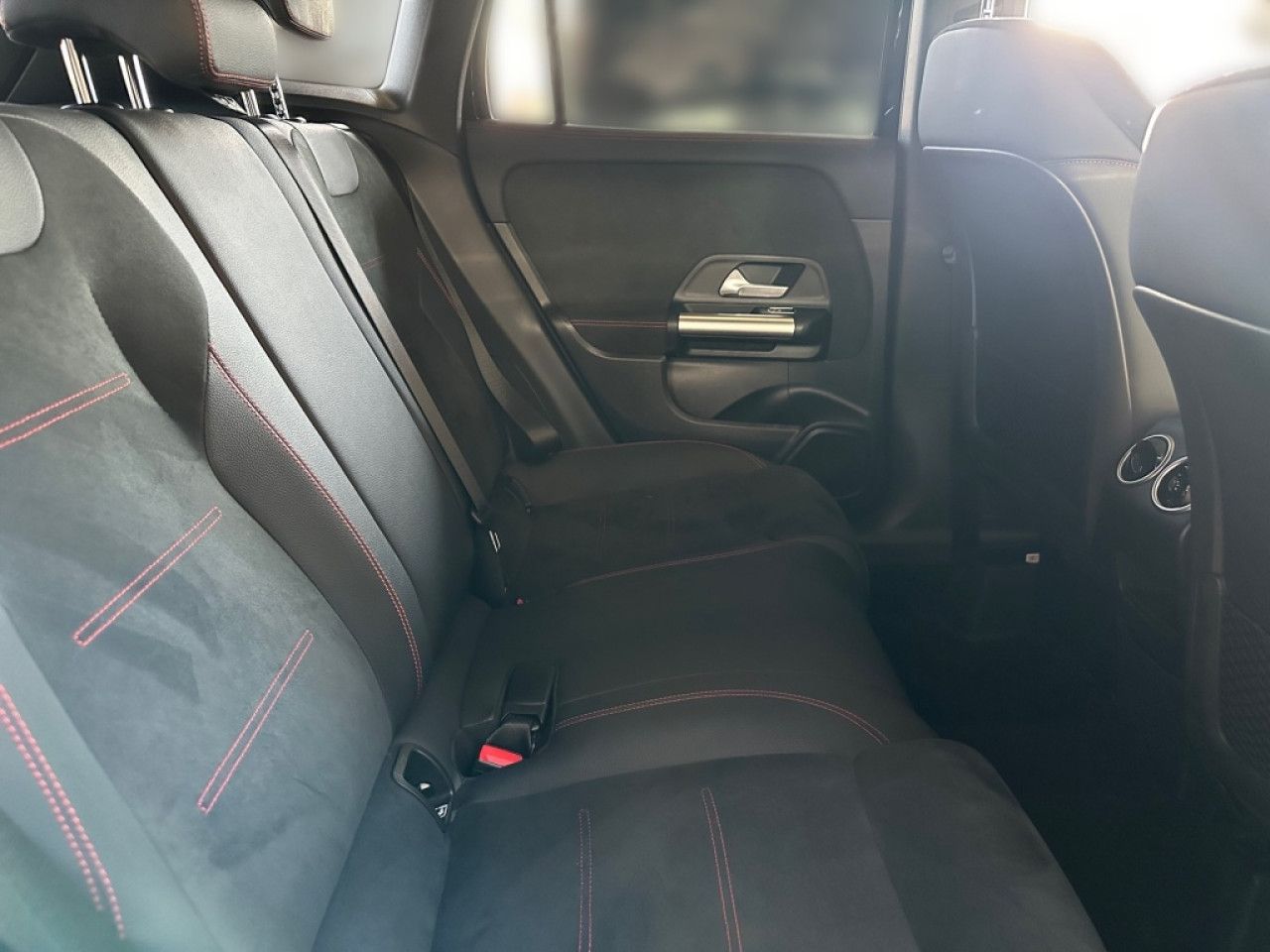 Fahrzeugbild 12 / 17