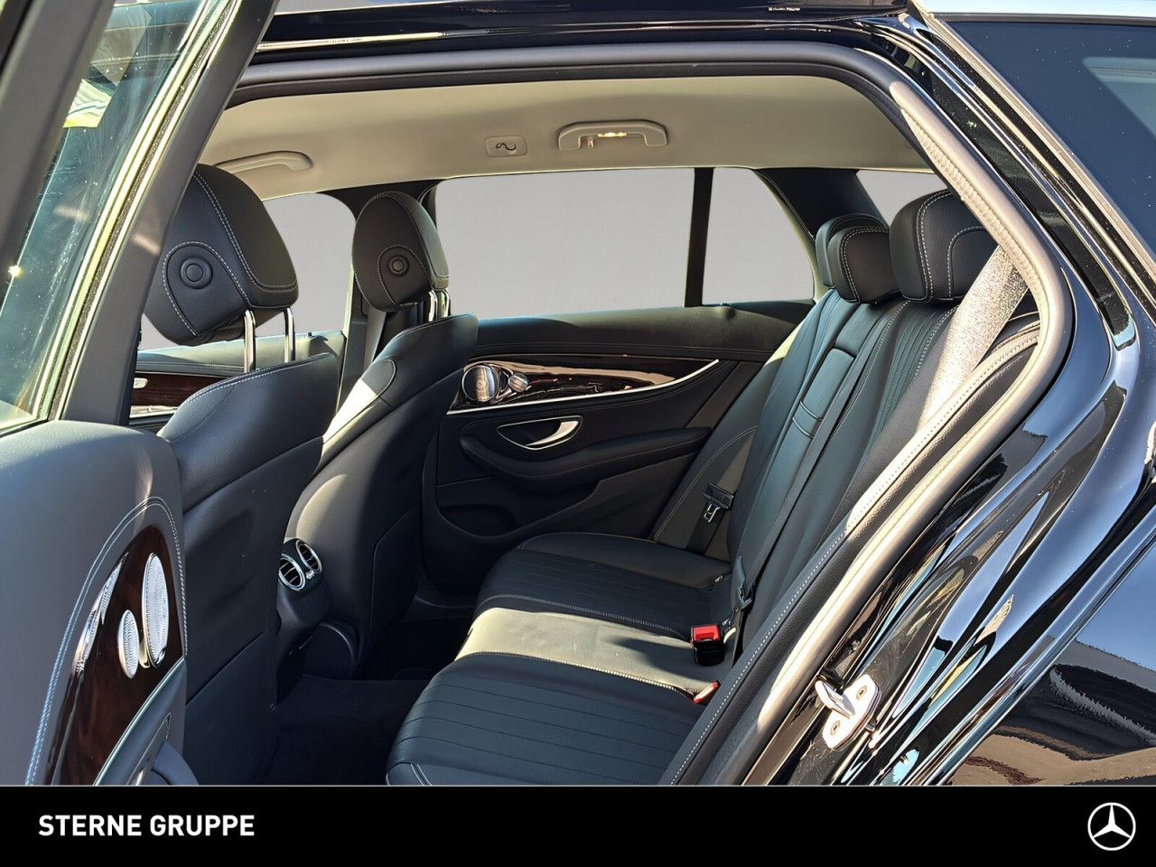 Mercedes-Benz E-Klasse – Bild 10