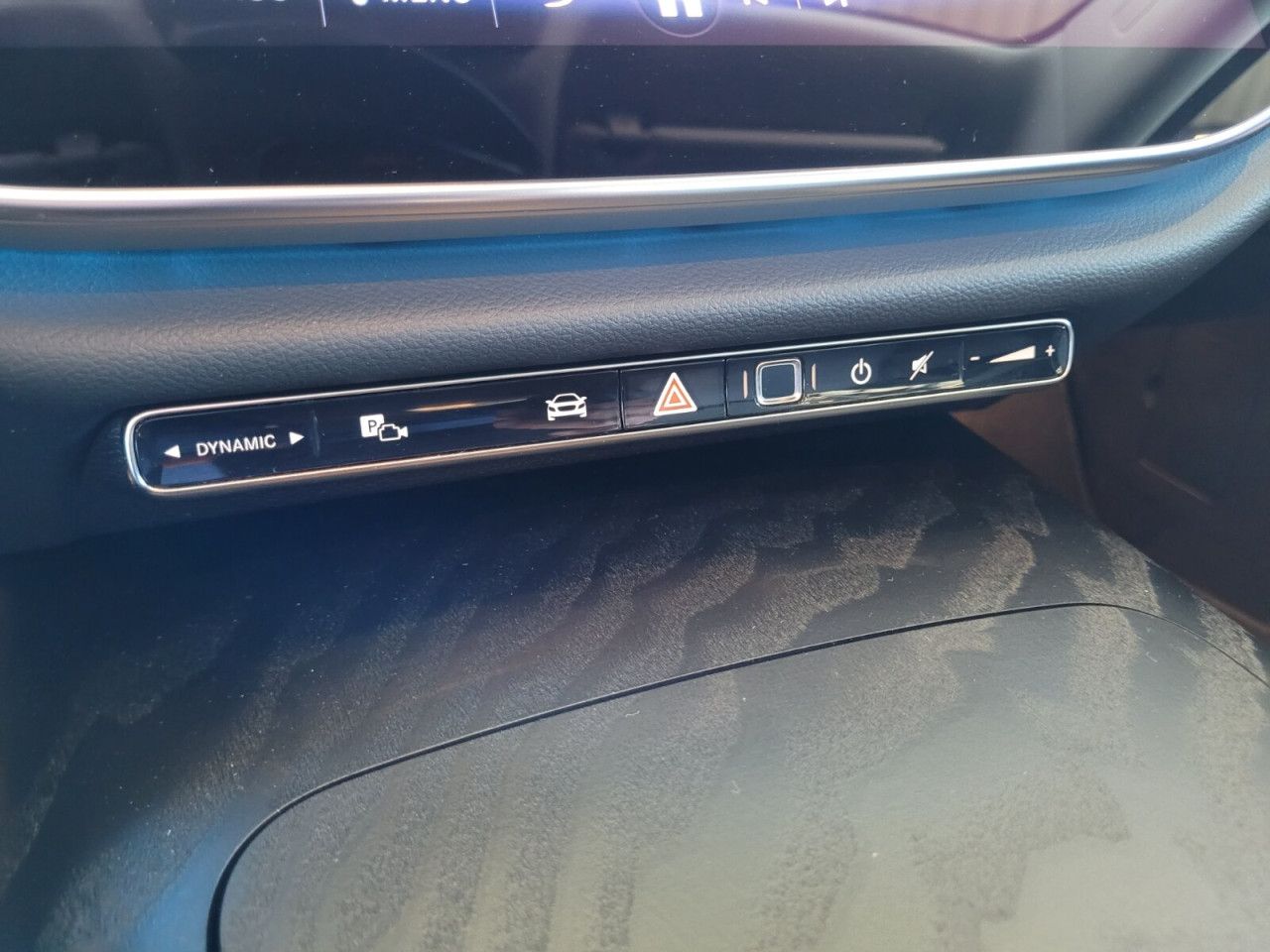 Mercedes-Benz E-Klasse – Bild 17