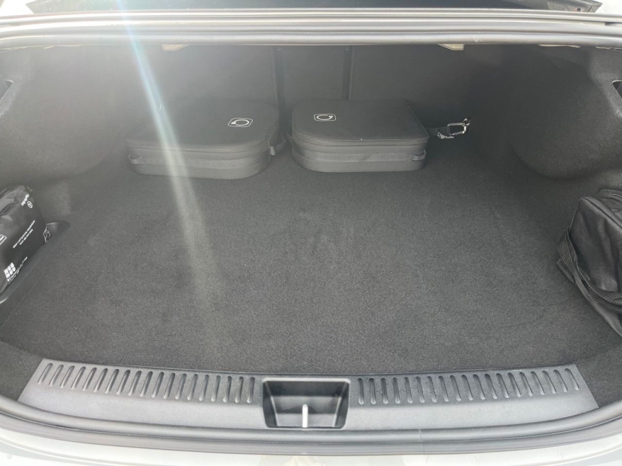 Mercedes-Benz E-Klasse – Bild 10