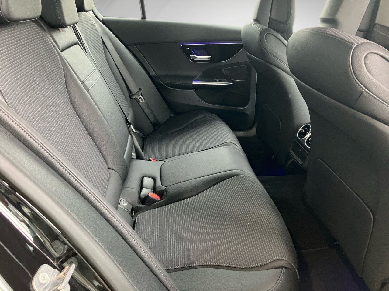 Mercedes-Benz C-Klasse – Bild 22