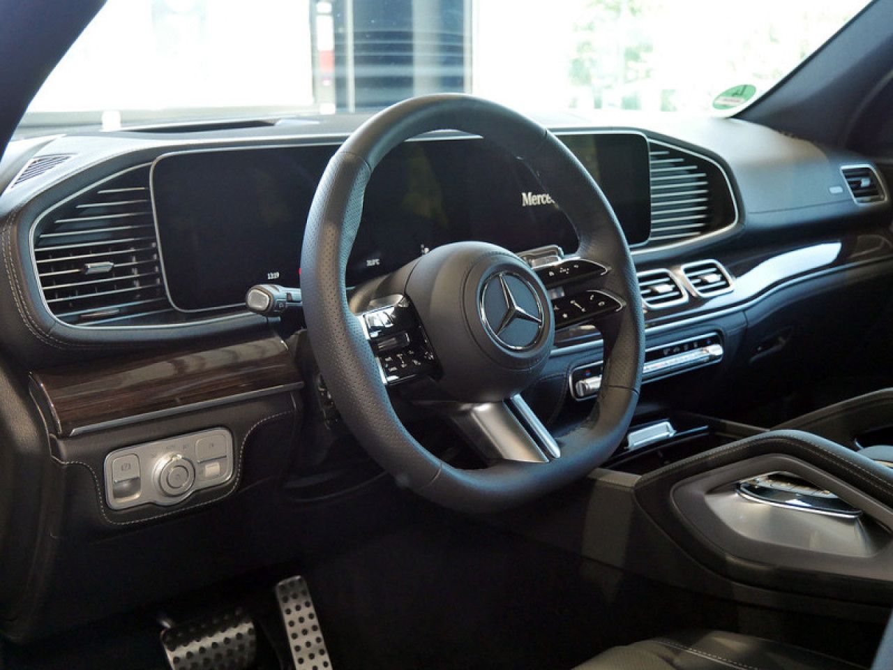 Mercedes-Benz GLS – Bild 15