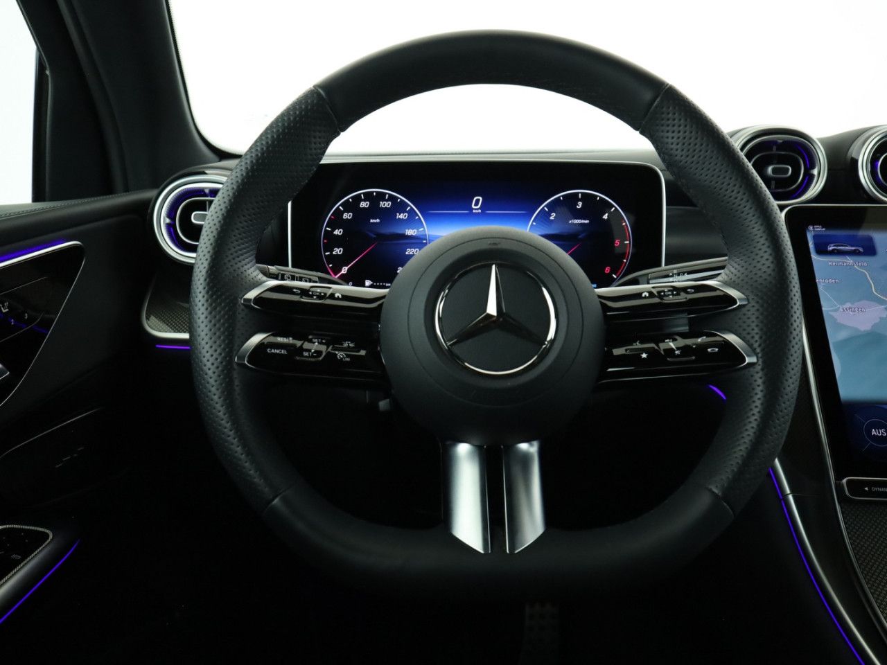 Mercedes-Benz GLC – Bild 11