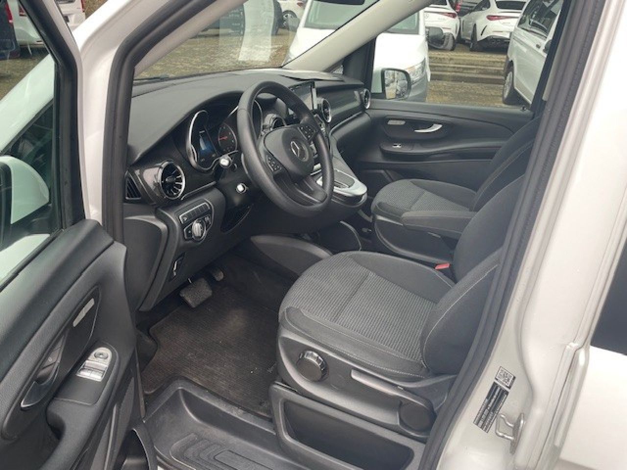 Fahrzeugbild 11 / 19