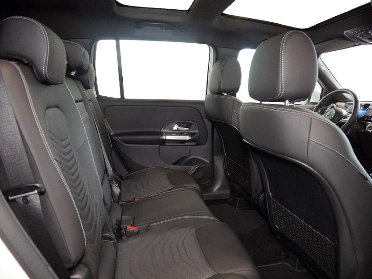 Mercedes-Benz GLB – Bild 6