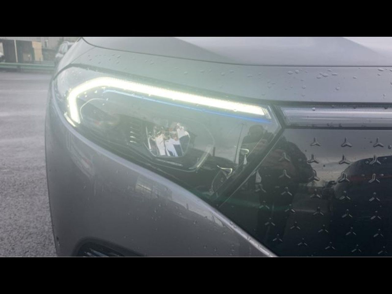 Photo du v&eacute;hicule 18 / 18