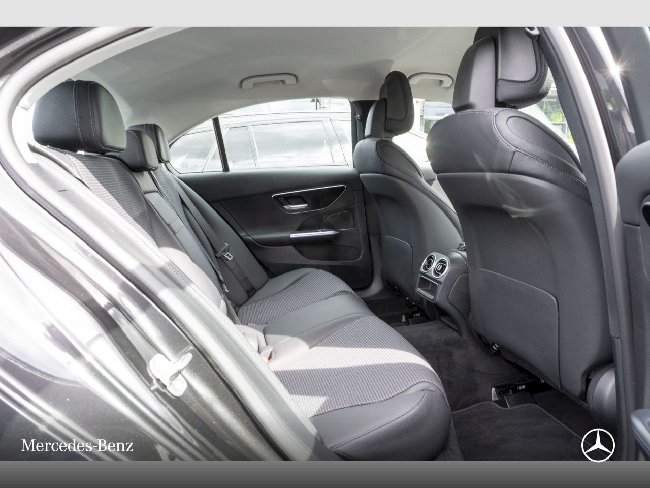 Mercedes-Benz C-Klasse – Bild 9