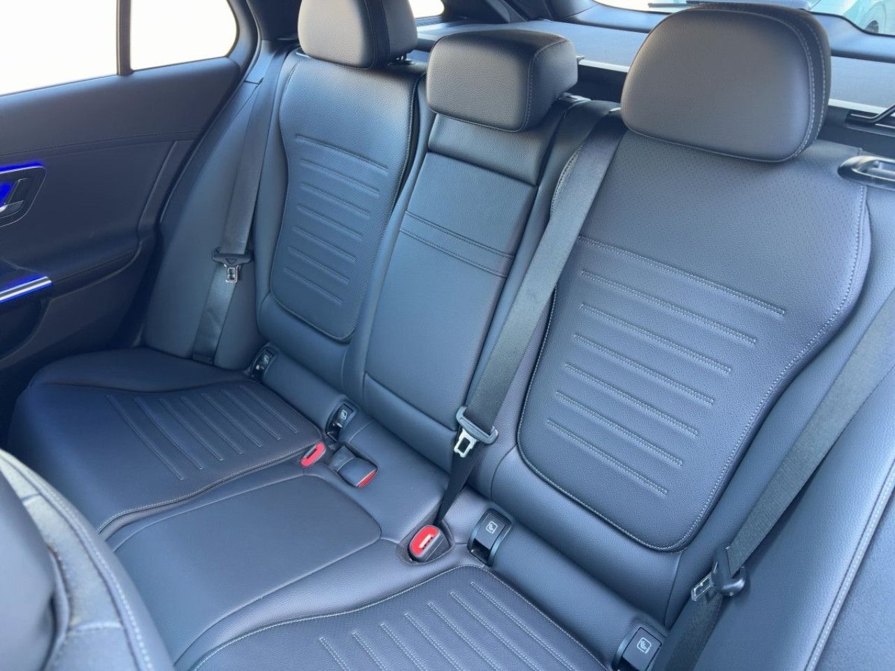Mercedes-Benz C-Klasse – Bild 15