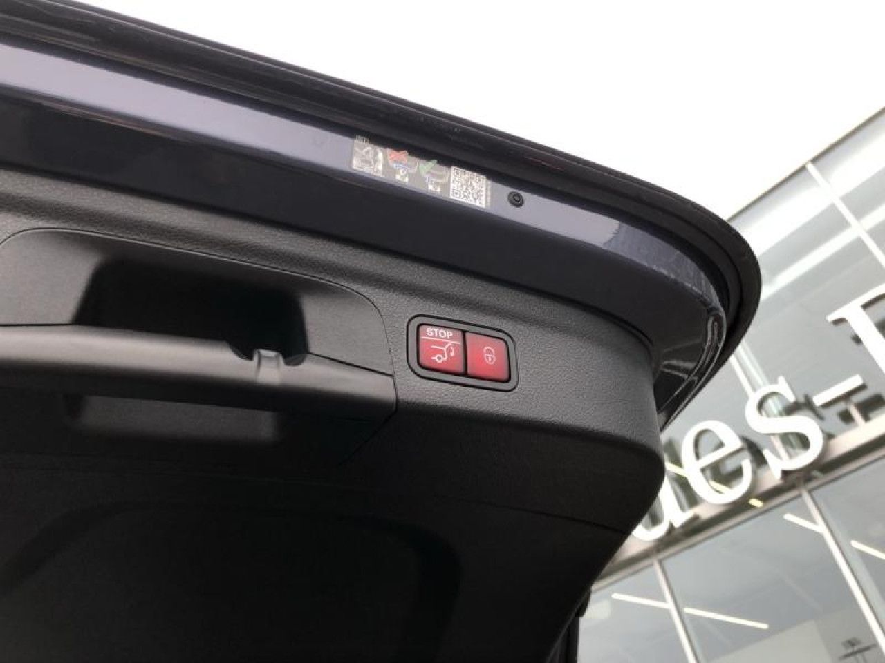 Photo du v&eacute;hicule 17 / 18