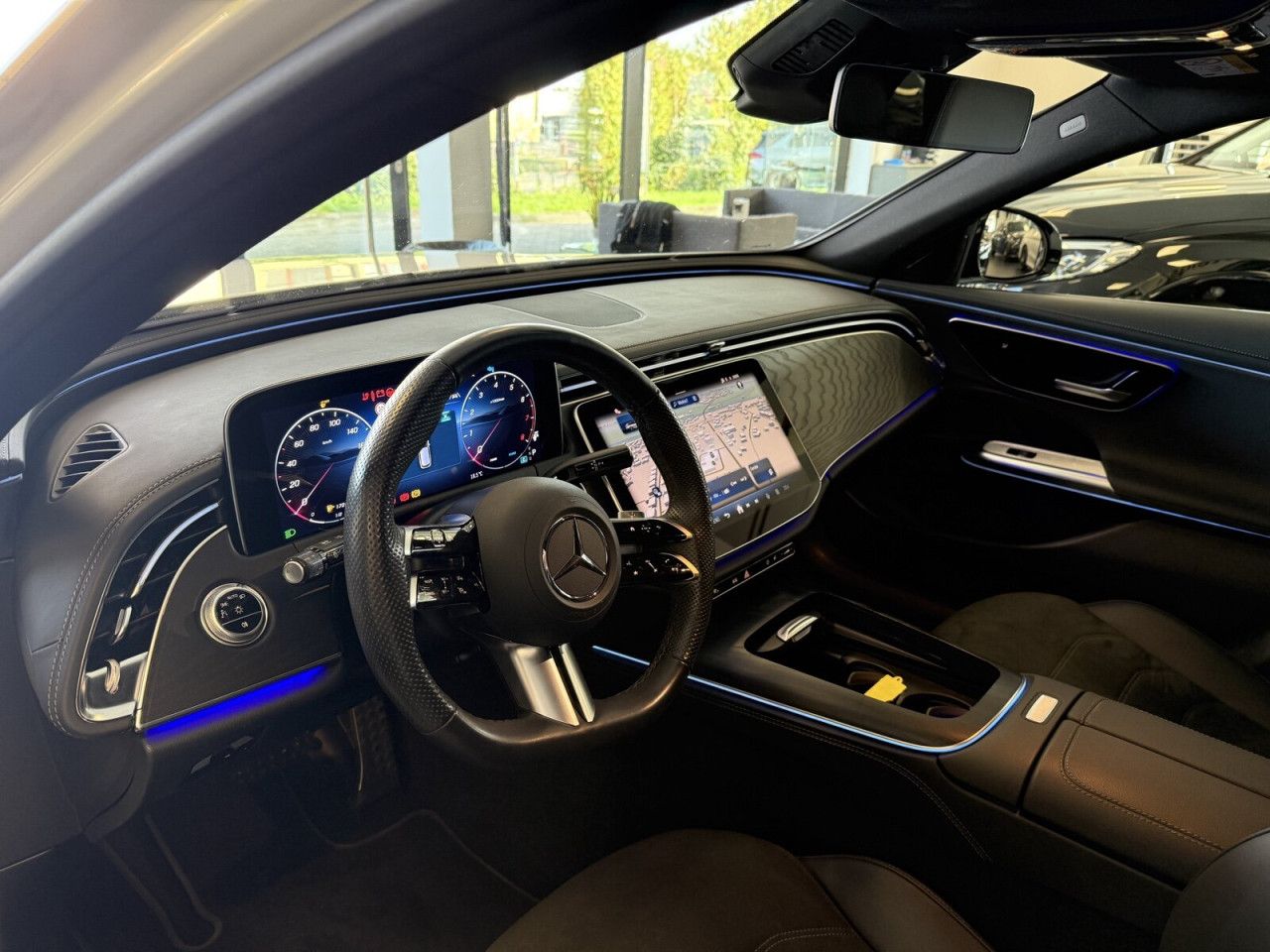 Mercedes-Benz E-Klasse – Bild 12