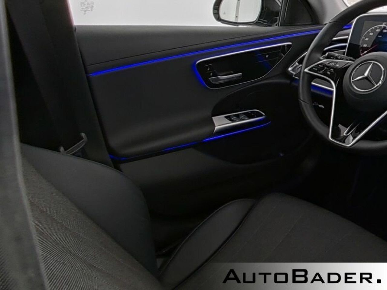 Mercedes-Benz E-Klasse – Bild 9