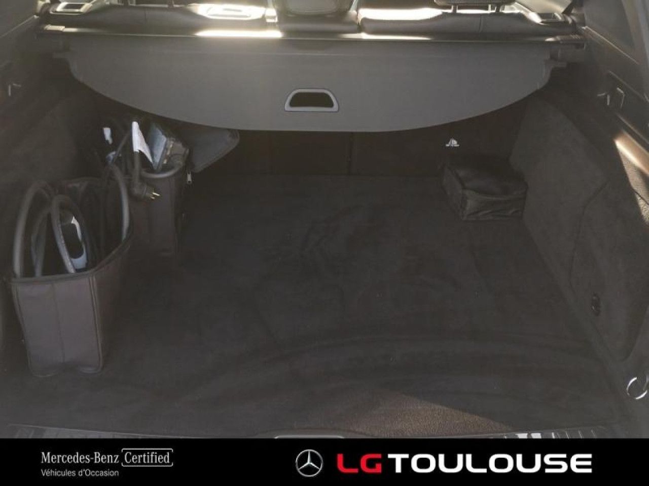 Photo du v&eacute;hicule 12 / 18