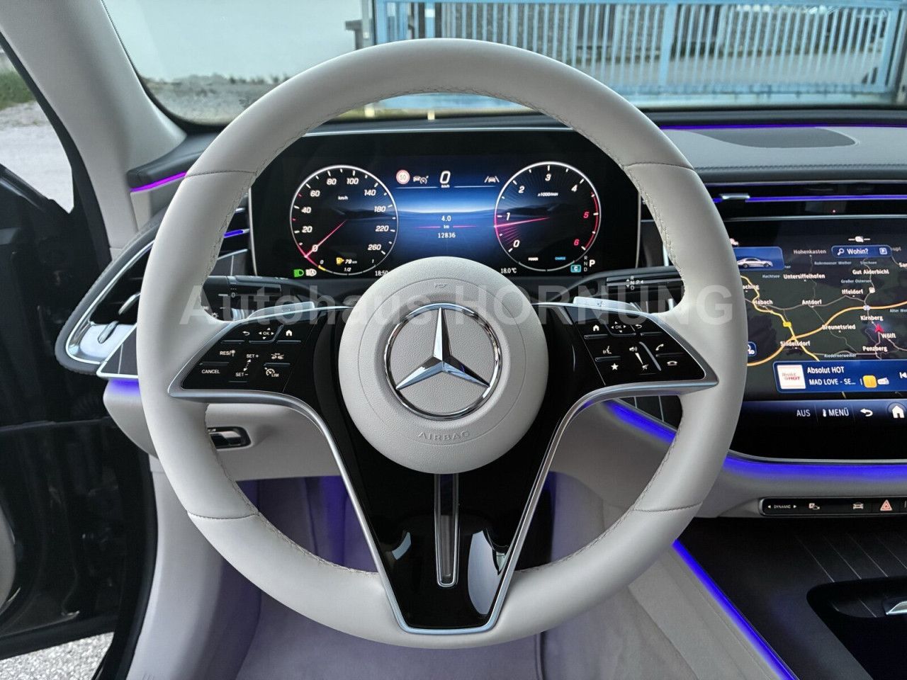 Mercedes-Benz E-Klasse – Bild 9