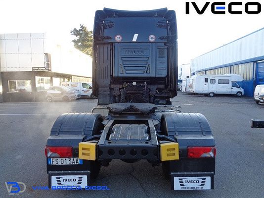 Vehicle image 5 / 15