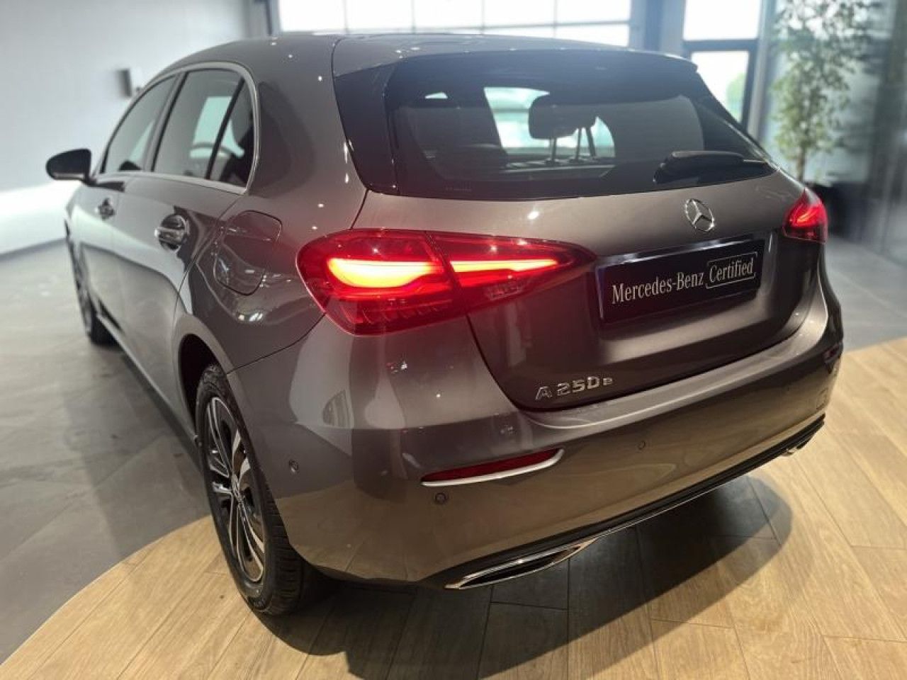 Photo du v&eacute;hicule 7 / 18