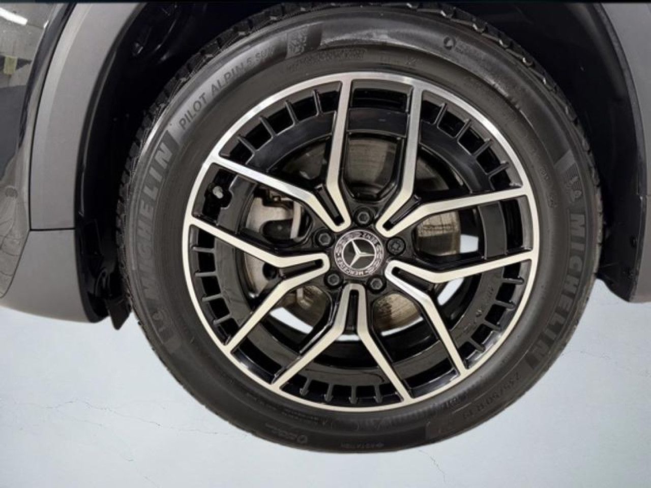 Photo du v&eacute;hicule 9 / 18