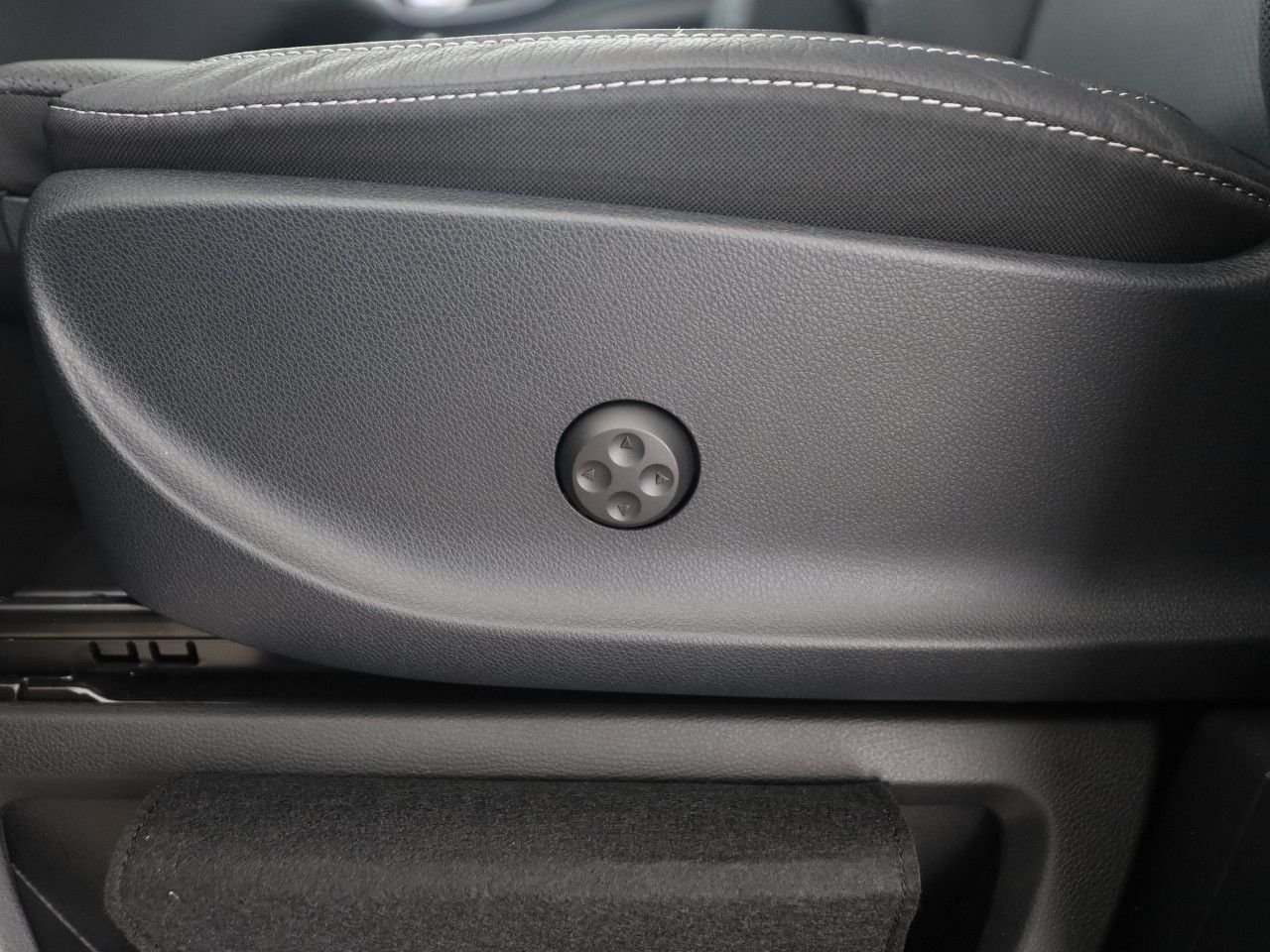 Fahrzeugbild 17 / 23