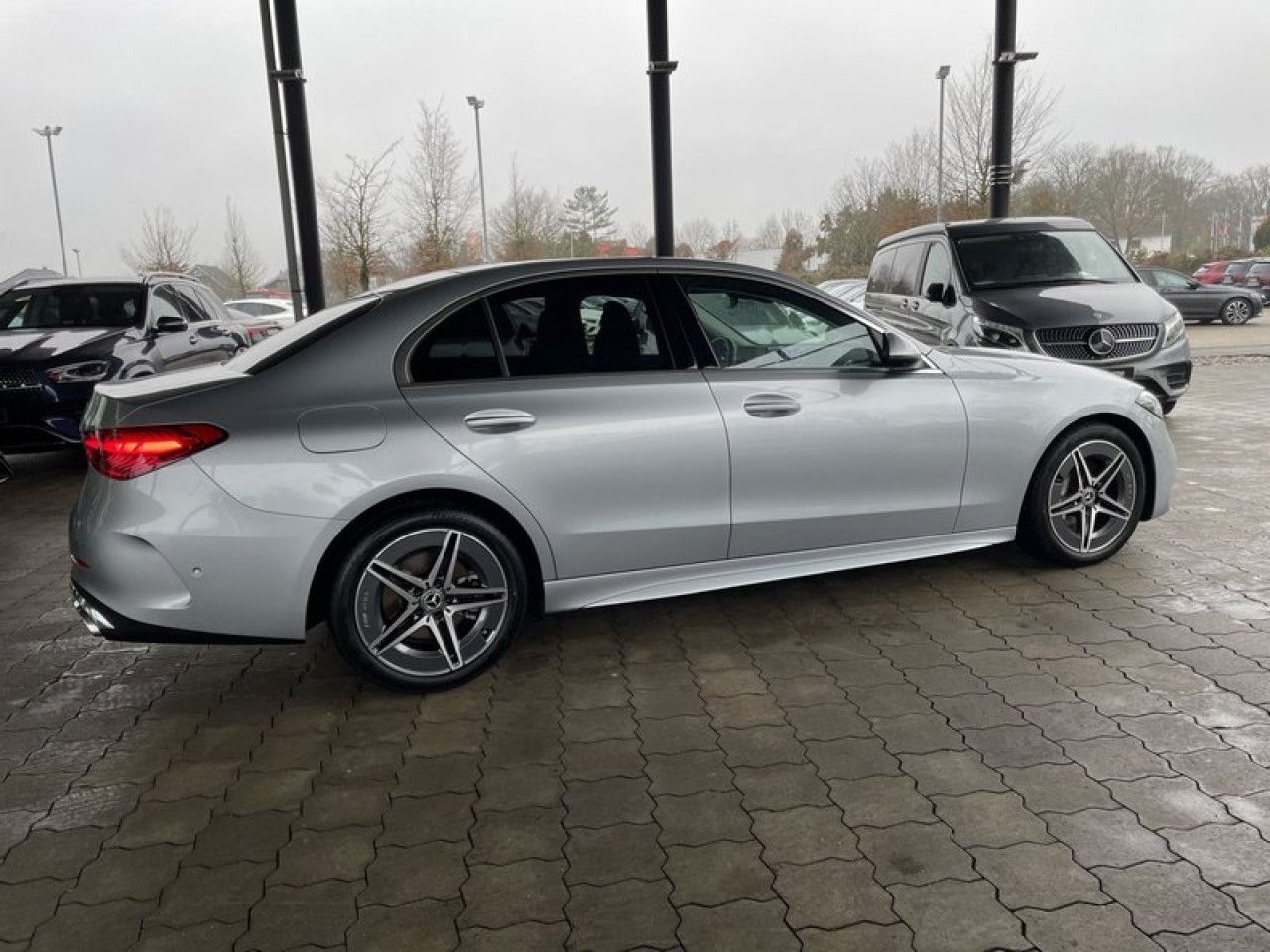 Fahrzeugbild 11 / 11