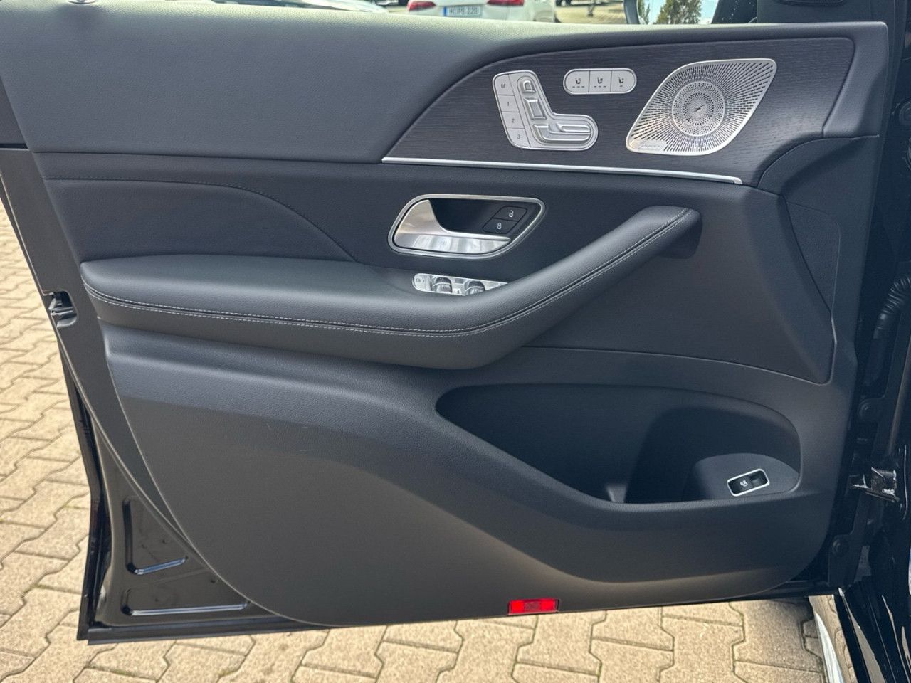 Mercedes-Benz GLS – Bild 17