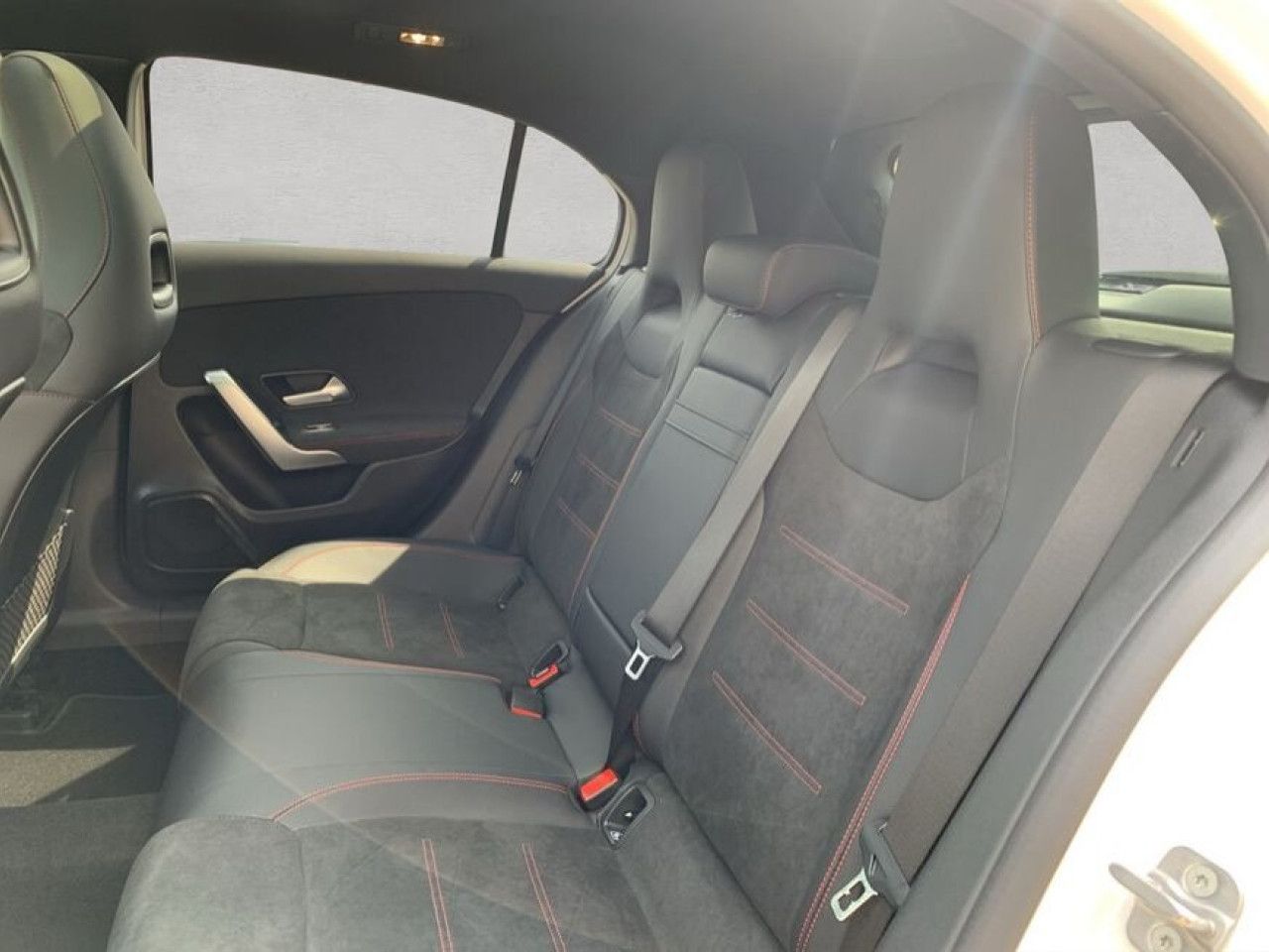 Mercedes-Benz A-Klasse – Bild 17