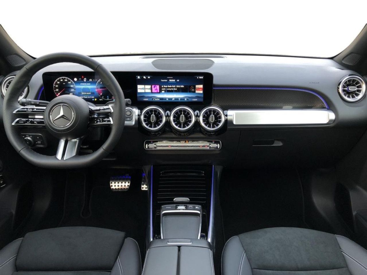 Mercedes-Benz GLB – Bild 4