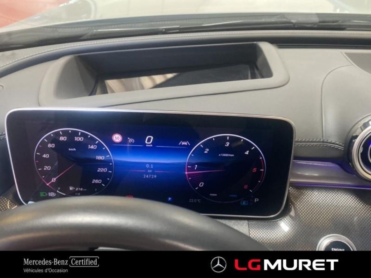 Photo du v&eacute;hicule 18 / 18