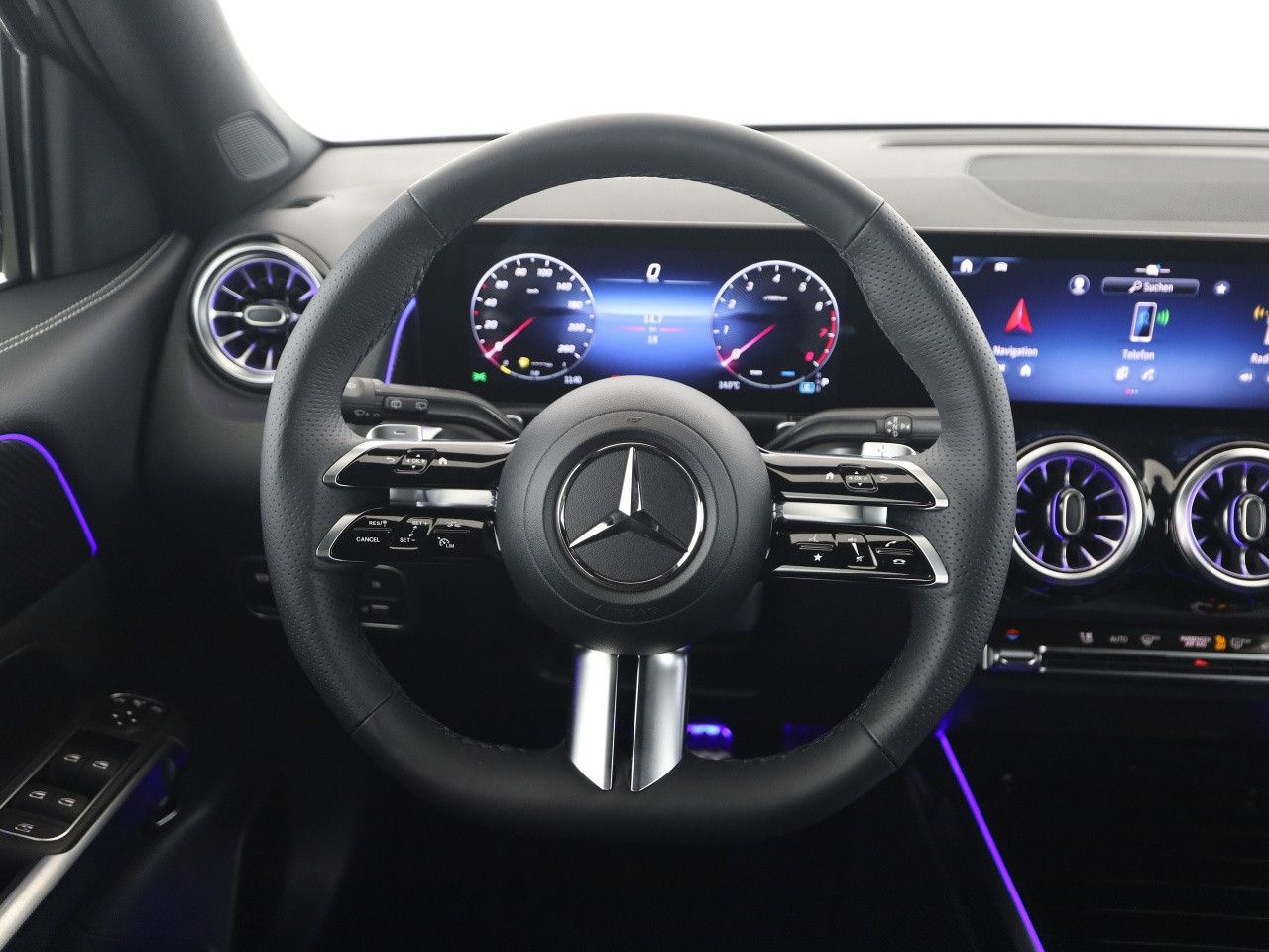 Mercedes-Benz GLB – Bild 11