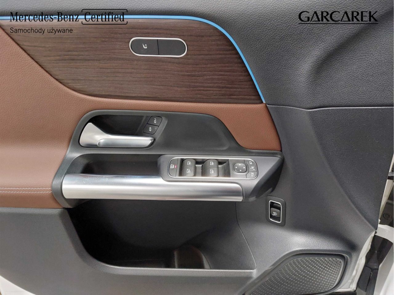 Zdjęcie pojazdu 14 / 18