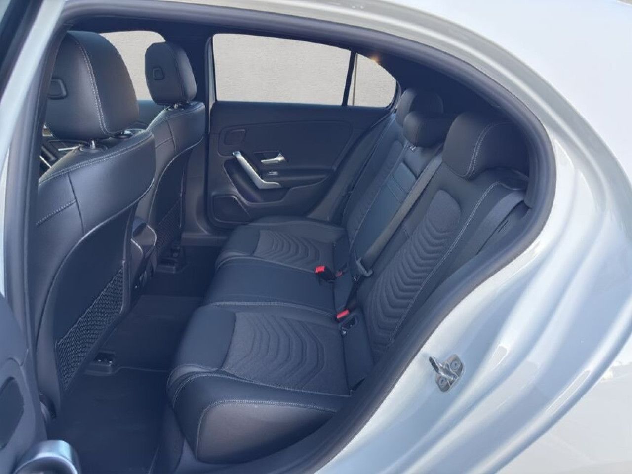 Fahrzeugbild 18 / 25