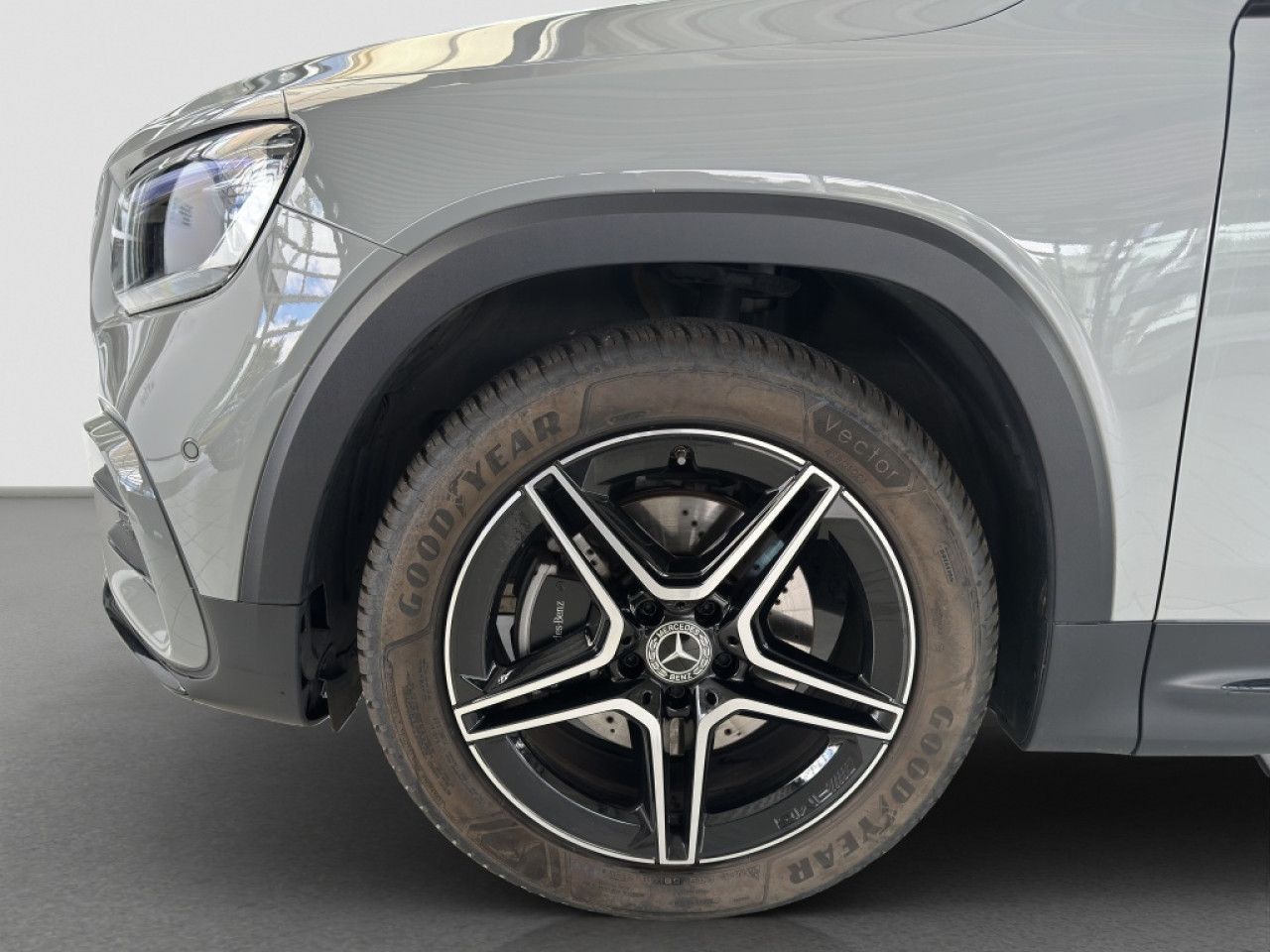 Mercedes-Benz GLB – Bild 16