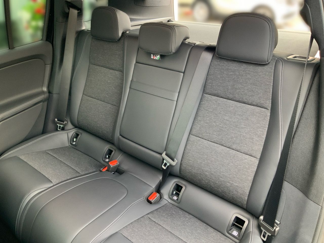 Mercedes-Benz GLB – Bild 14