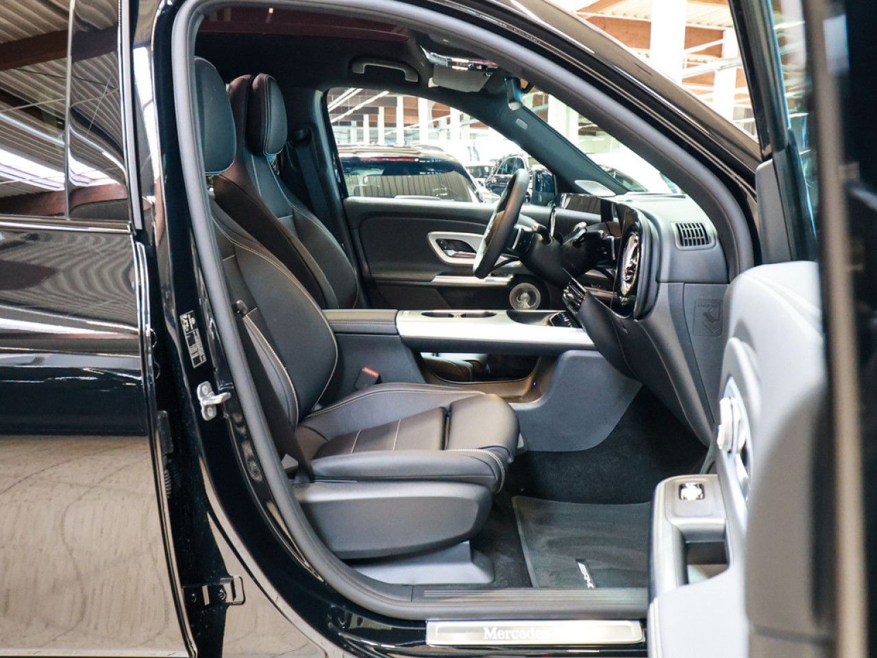 Mercedes-Benz GLB – Bild 2