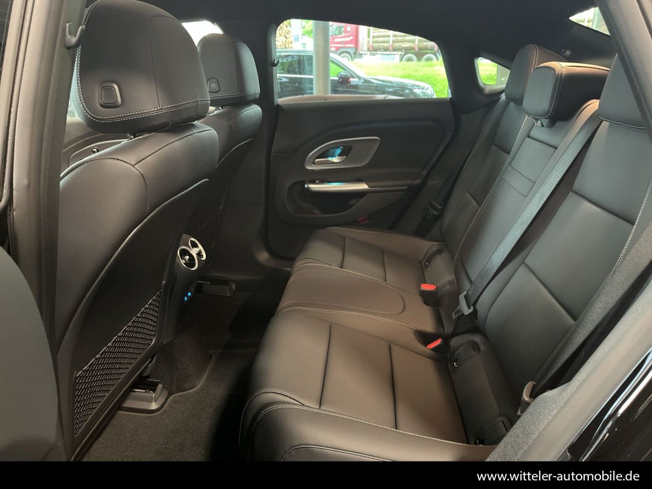 Mercedes-Benz CLA – Bild 8