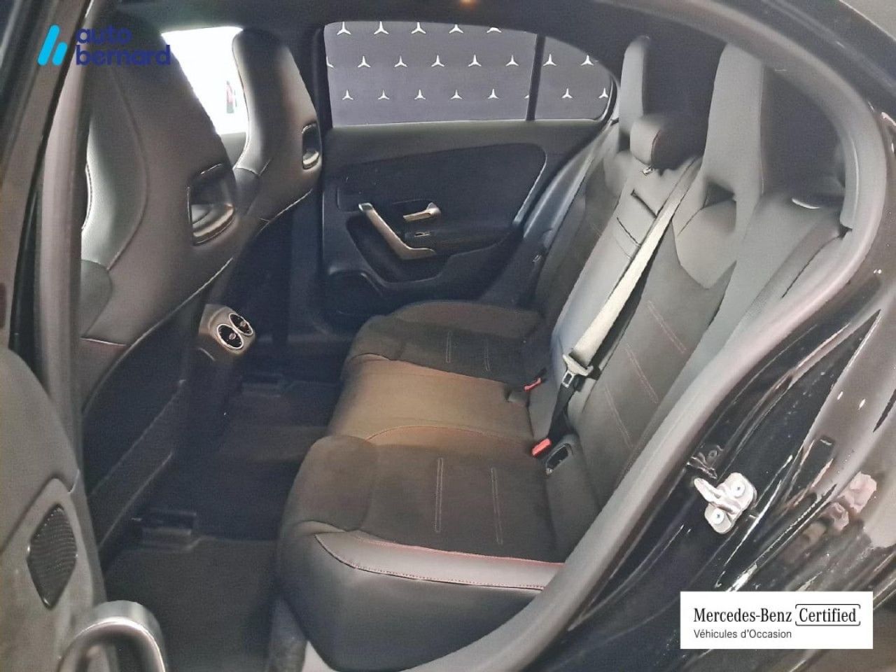 Photo du véhicule 10 / 17
