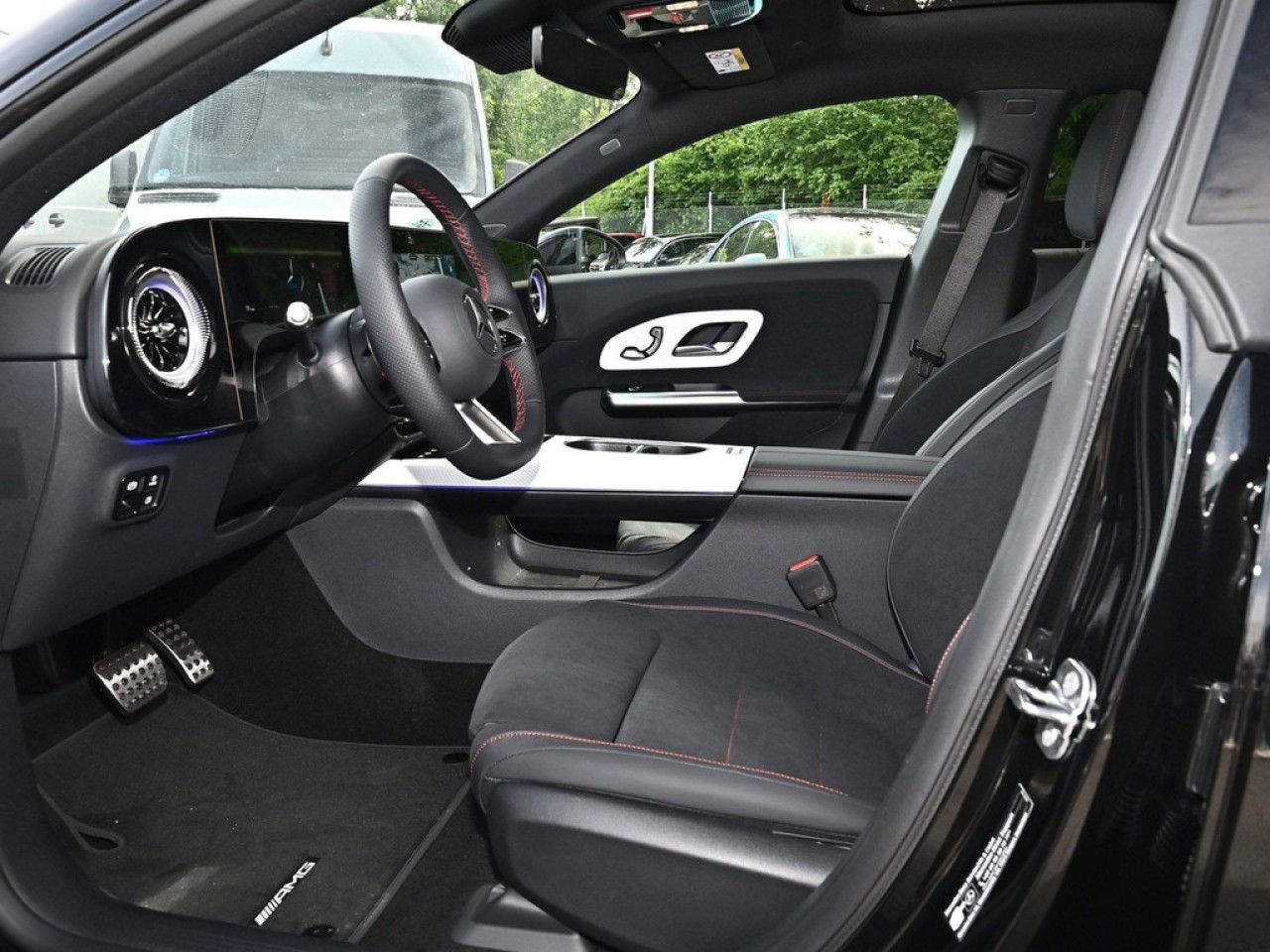 Mercedes-Benz CLA – Bild 8