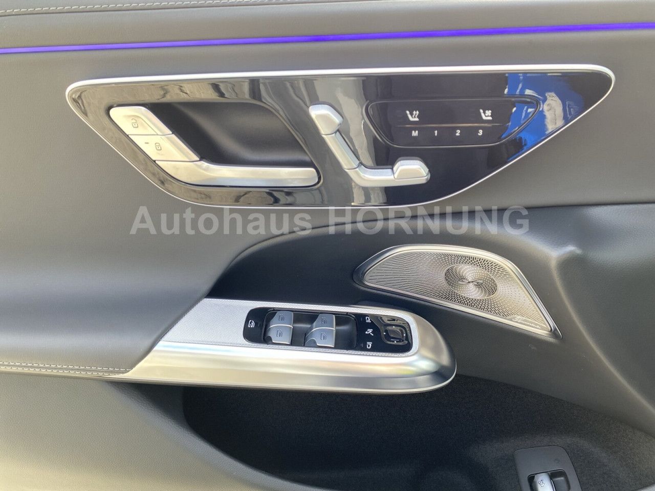 Mercedes-Benz E-Klasse – Bild 14