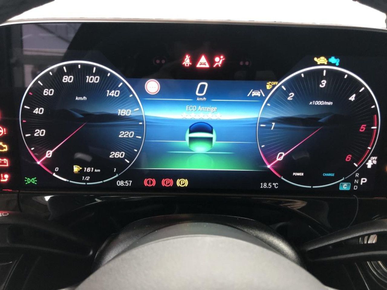 Mercedes-Benz E-Klasse – Bild 9