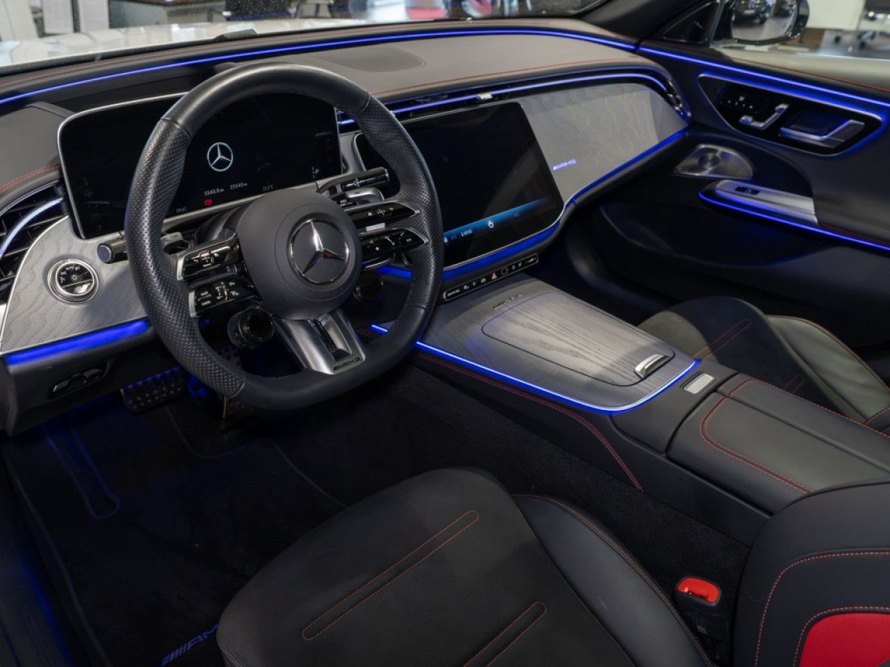 Mercedes-Benz E-Klasse – Bild 4