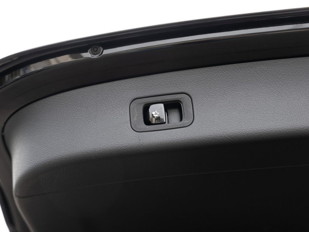 Mercedes-Benz GLC – Bild 8